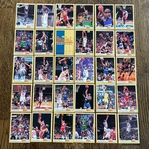 30 Classic / Vintage Basketball Draft Pick Cards
